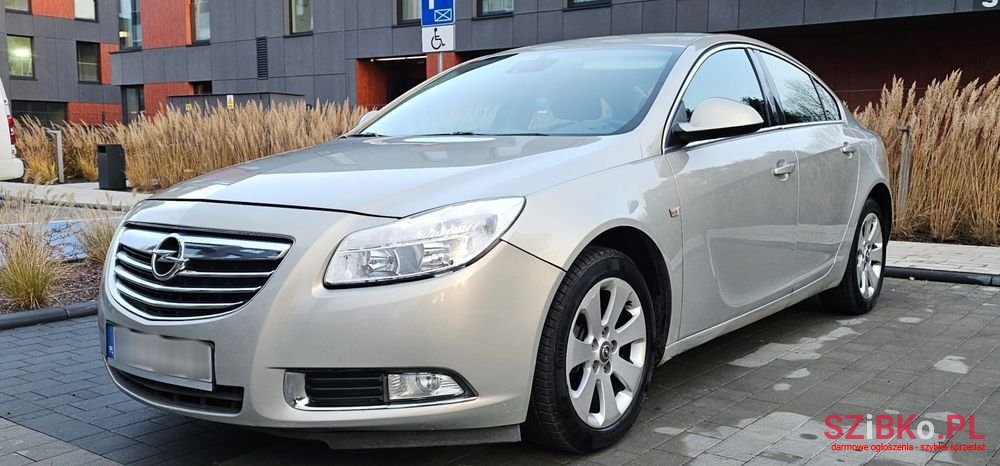 2009' Opel Insignia 1.8 Innovation photo #3