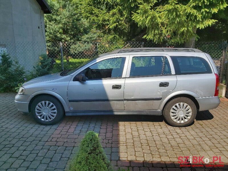 2005' Opel Astra photo #3
