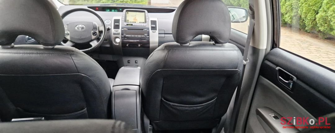 2008' Toyota Prius photo #4