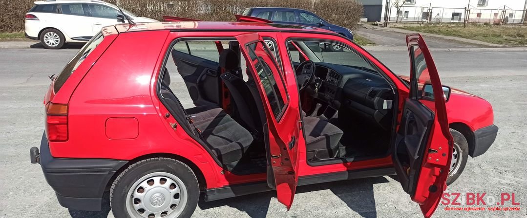 1996' Volkswagen Golf photo #4