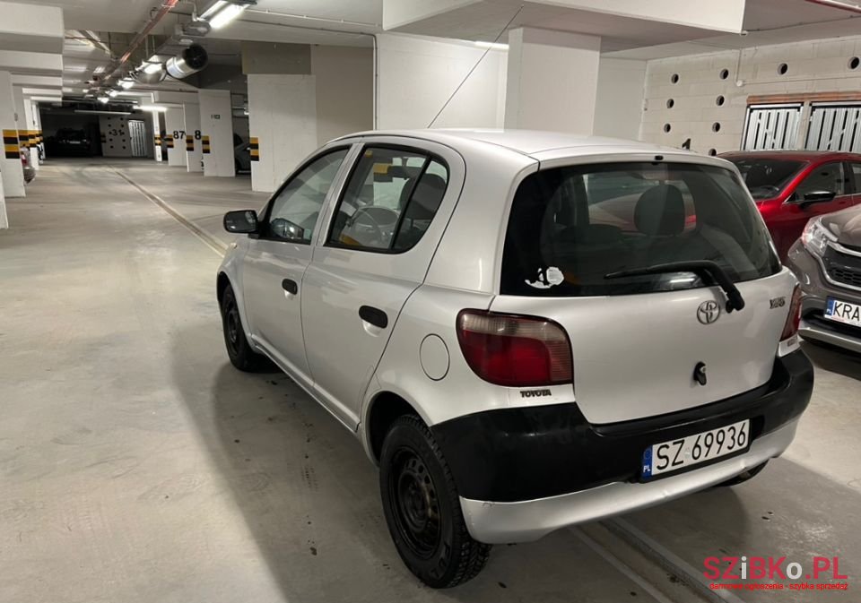 2003' Toyota Yaris photo #3