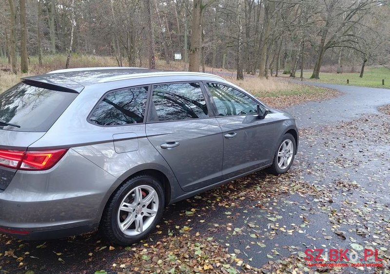 2014' SEAT Leon photo #2