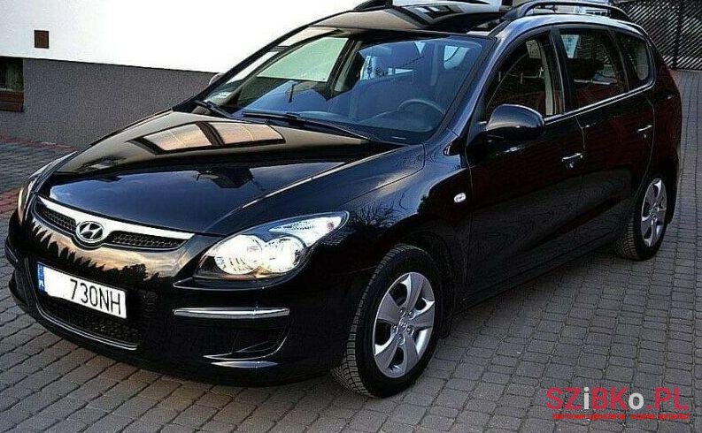 2009' Hyundai I30 photo #1