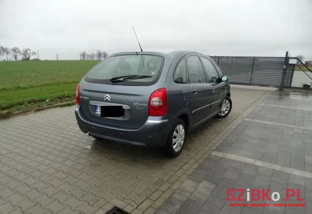 2007' Citroen Xsara Picasso photo #4