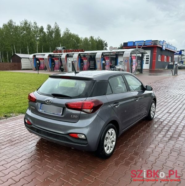 2019' Hyundai i20 photo #6