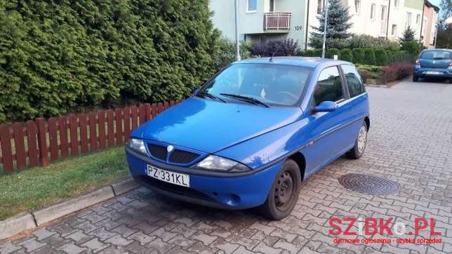 1999' Lancia Ypsilon photo #1