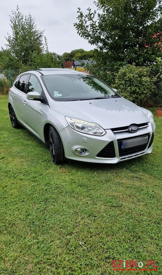 2011' Ford Focus 1.6 Ecoboost Titanium photo #2