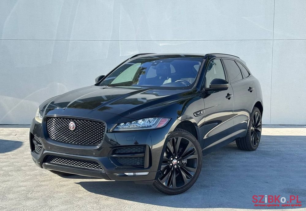2019' Jaguar F-Pace P250 Awd photo #1