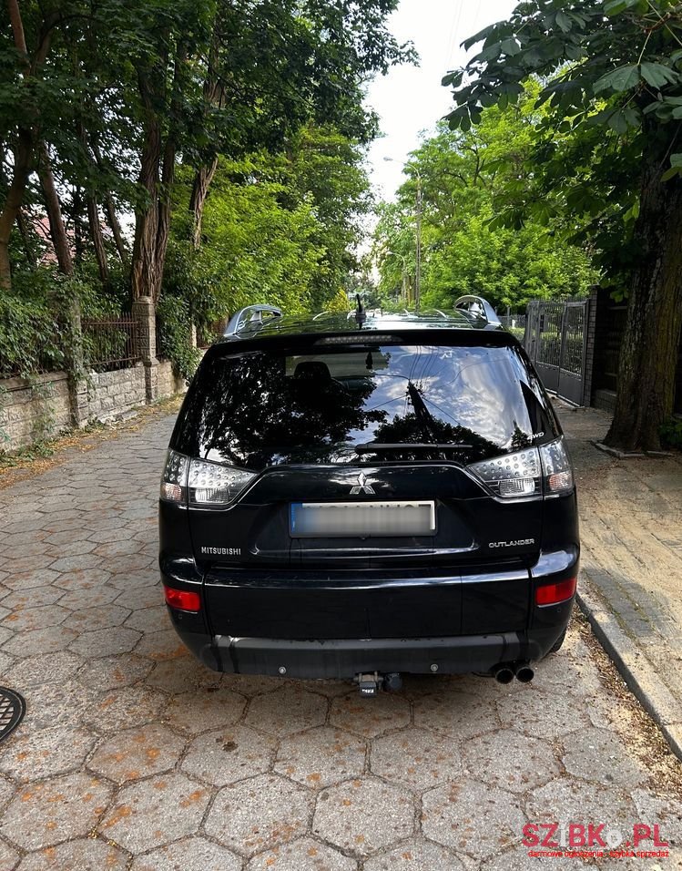 2009' Mitsubishi Outlander 2.0 Did Instyle photo #4