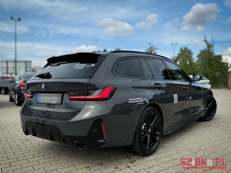 2023' BMW 3 Series photo #5