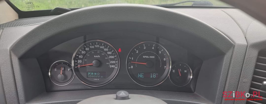 2005' Jeep Grand Cherokee photo #6