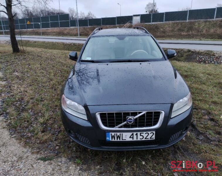 2009' Volvo V70 photo #1