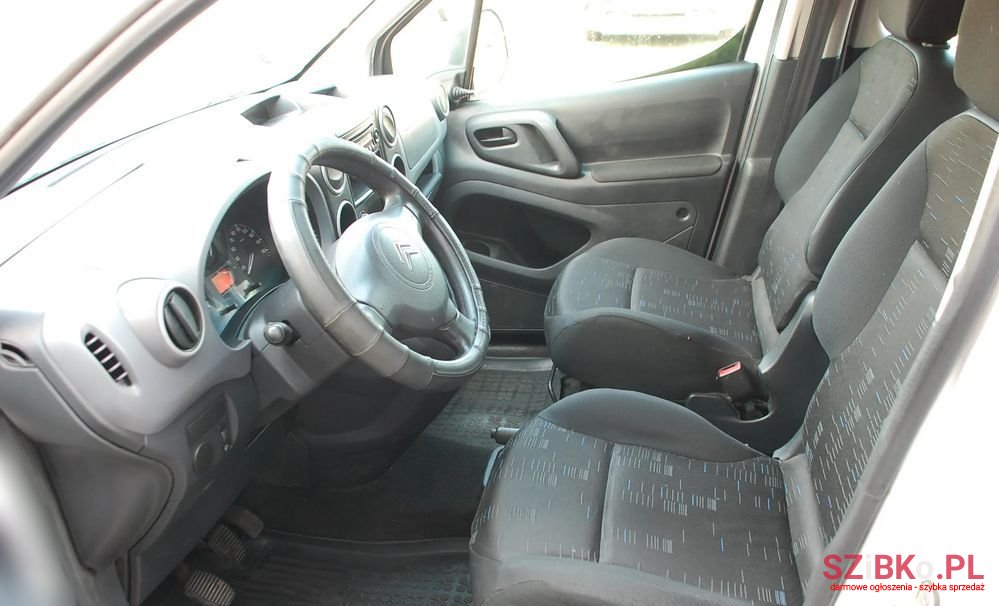 2011' Citroen Berlingo 1.6 Hdi photo #6
