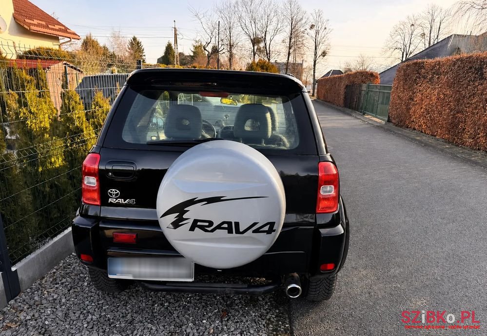 2000' Toyota RAV4 2.0 Vvt-I 4X4 photo #3