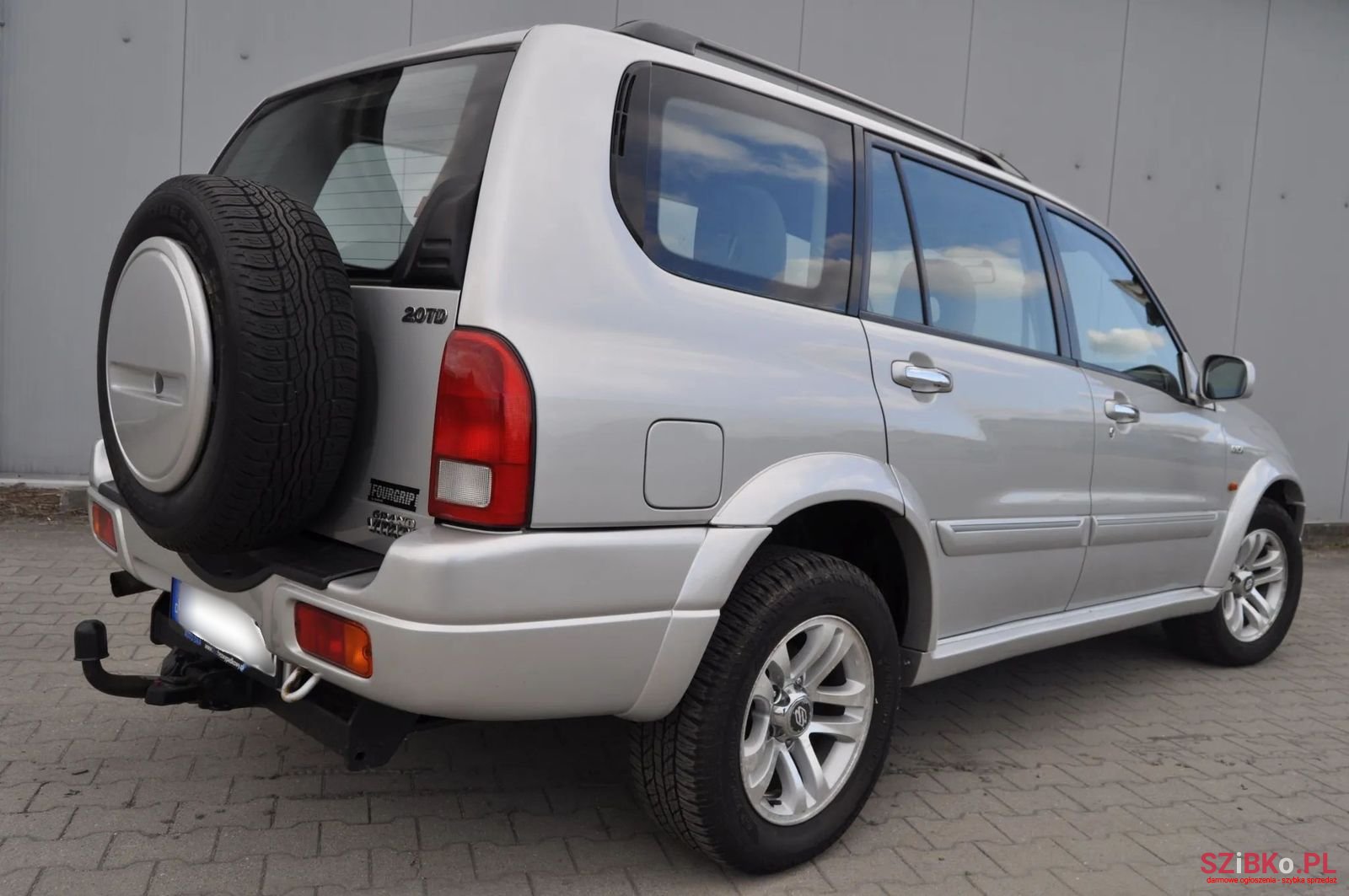 2004' Suzuki Grand Vitara photo #6