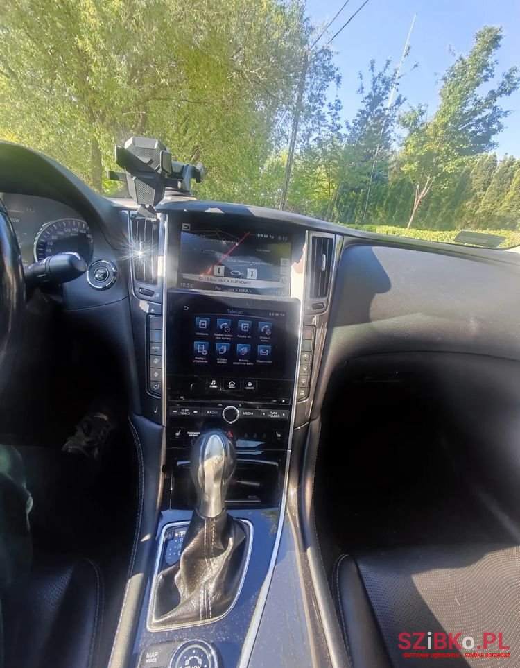 2014' Infiniti Q50 photo #6