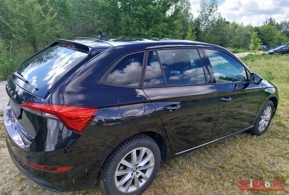 2020' Skoda Scala 1.6 Tdi Scr Ambition photo #4