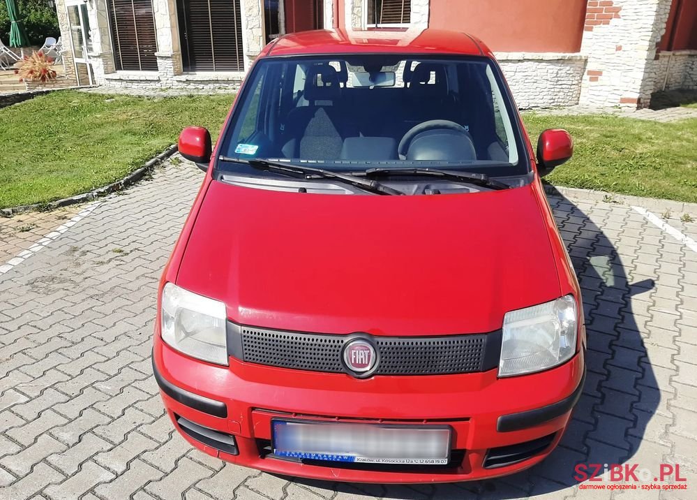 2010' Fiat Panda photo #3
