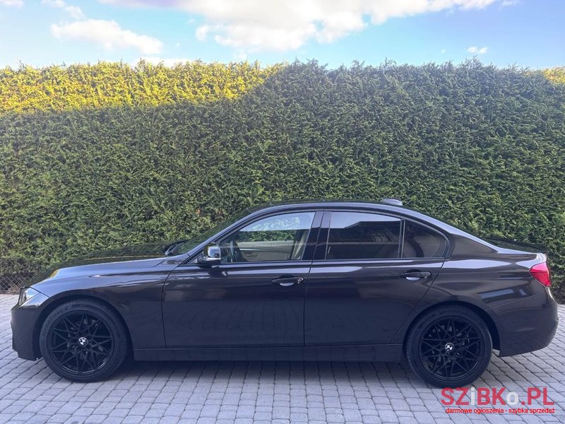 2016' BMW 3 Series 328I Sport-Aut photo #4
