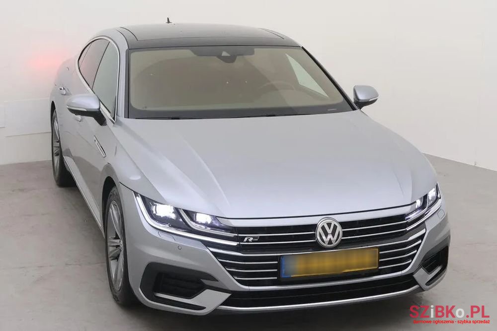 2018' Volkswagen Arteon photo #1