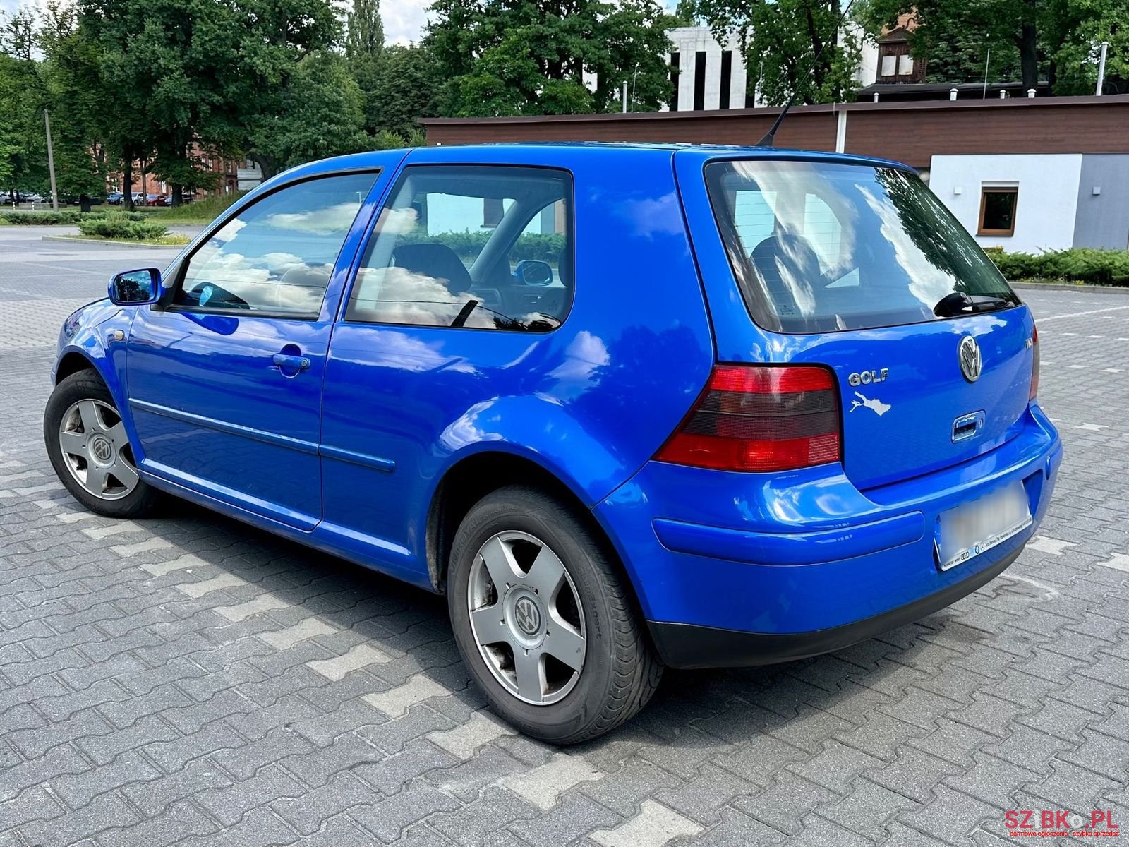1999' Volkswagen Golf photo #4