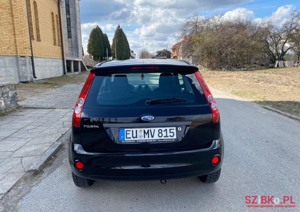 2007' Ford Fiesta photo #5