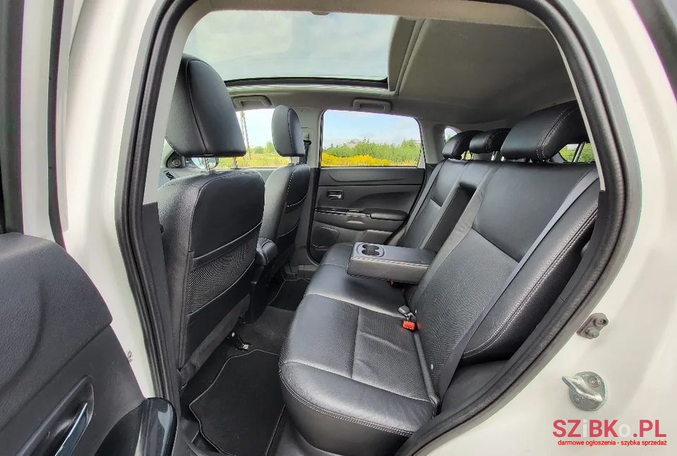 2012' Citroen C4 Aircross photo #6