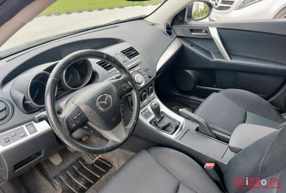 2010' Mazda 3 photo #3
