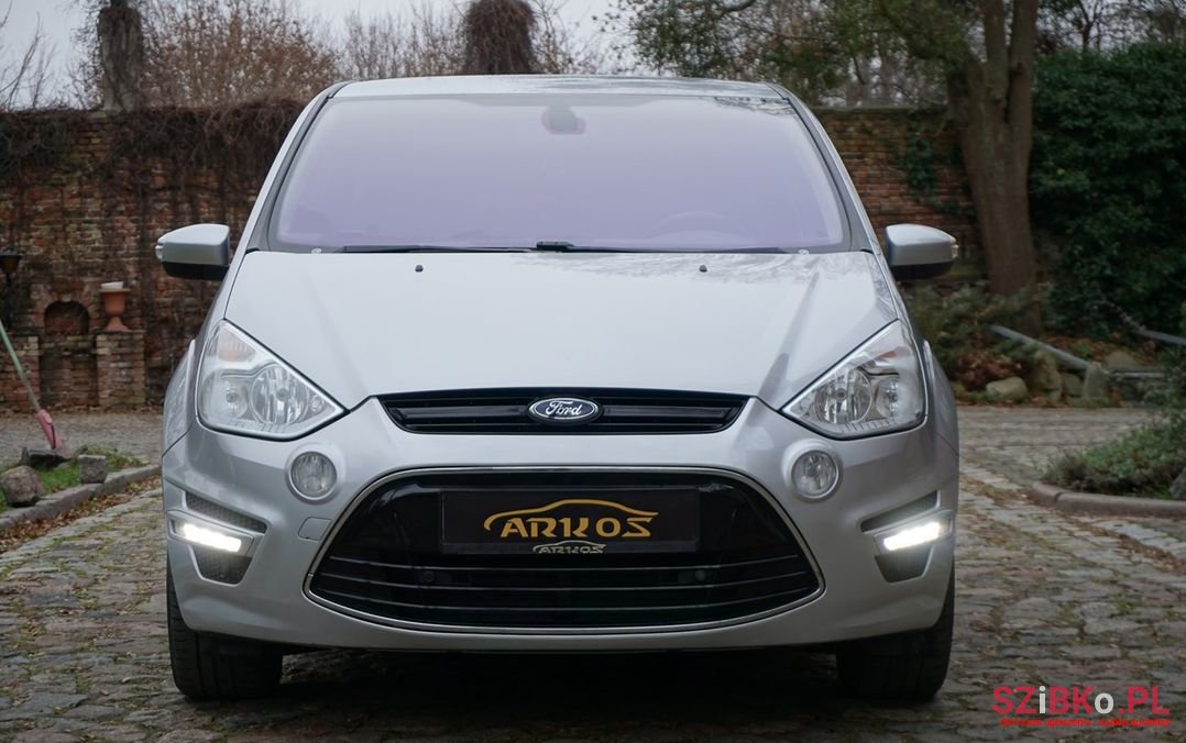 2010' Ford S-Max photo #6