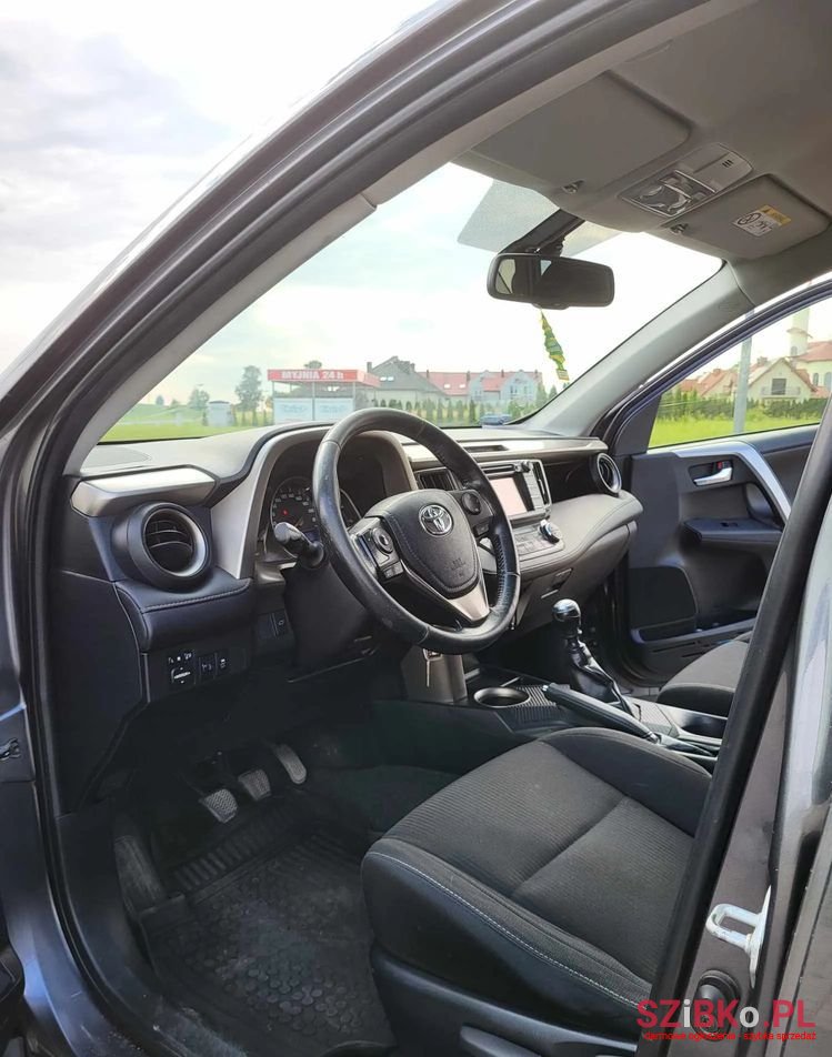 2013' Toyota RAV4 2.0 D-4D Active photo #3