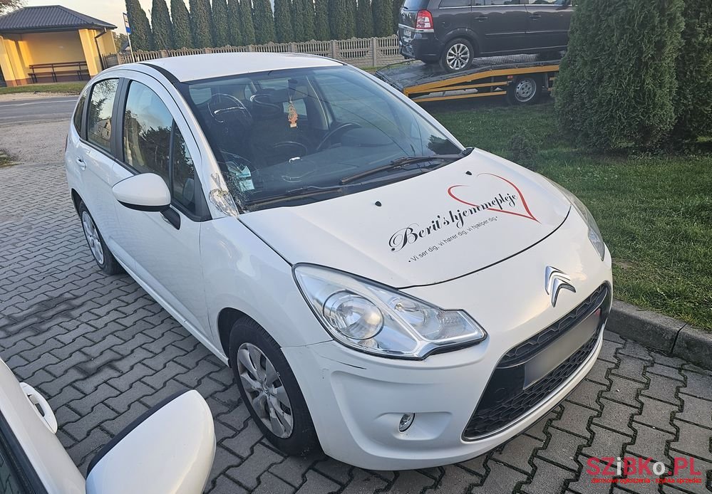 2011' Citroen C3 1.4 Hdi Impress photo #3