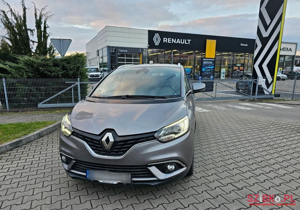 2017' Renault Scenic photo #1