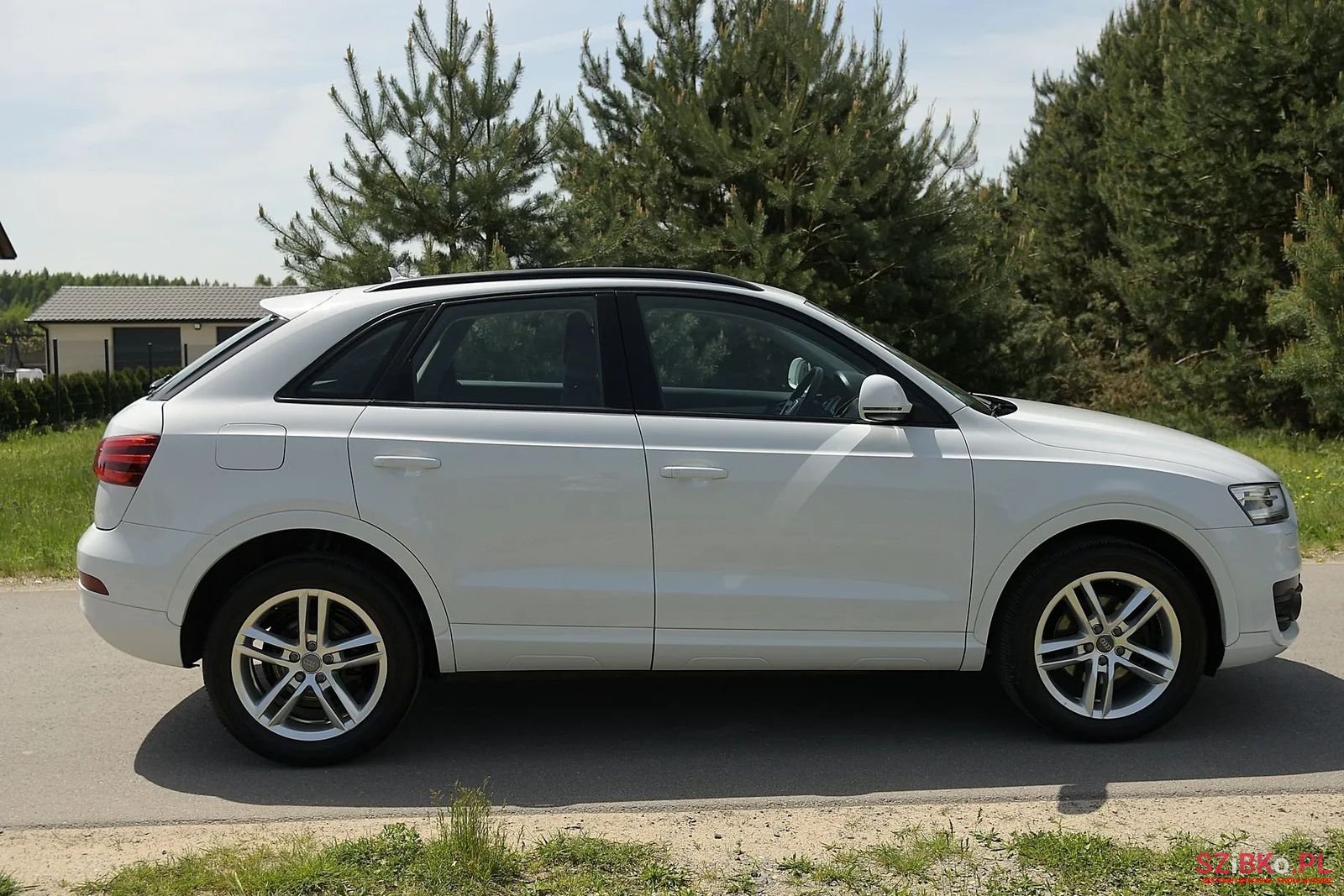 2013' Audi Q3 photo #5