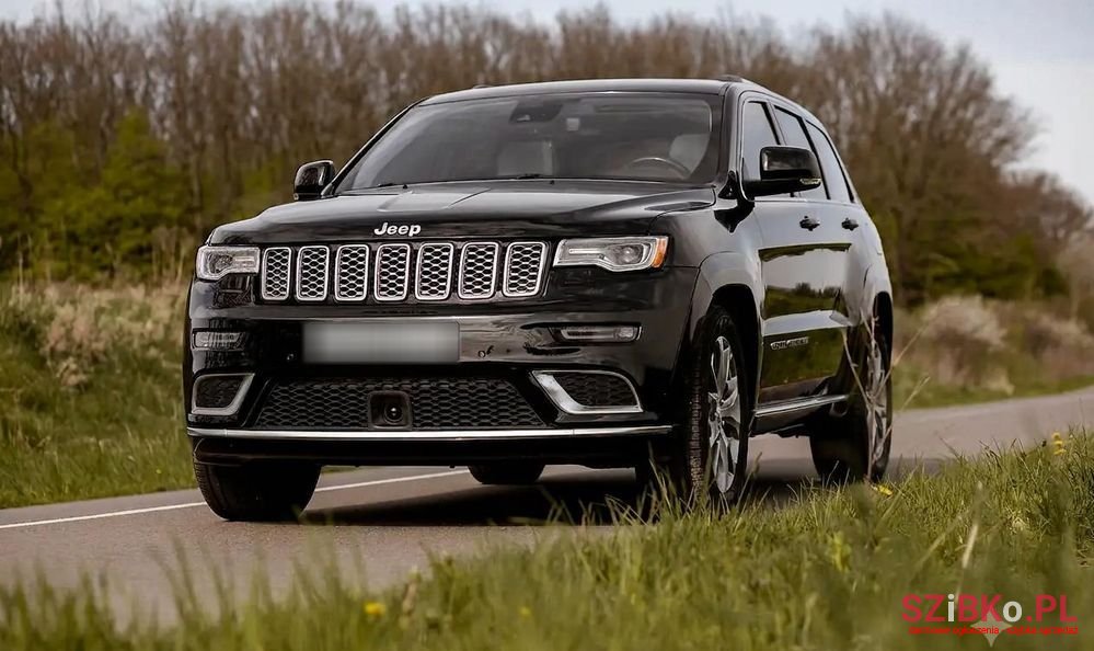 2019' Jeep Grand Cherokee 3.6 V6 Summit photo #3
