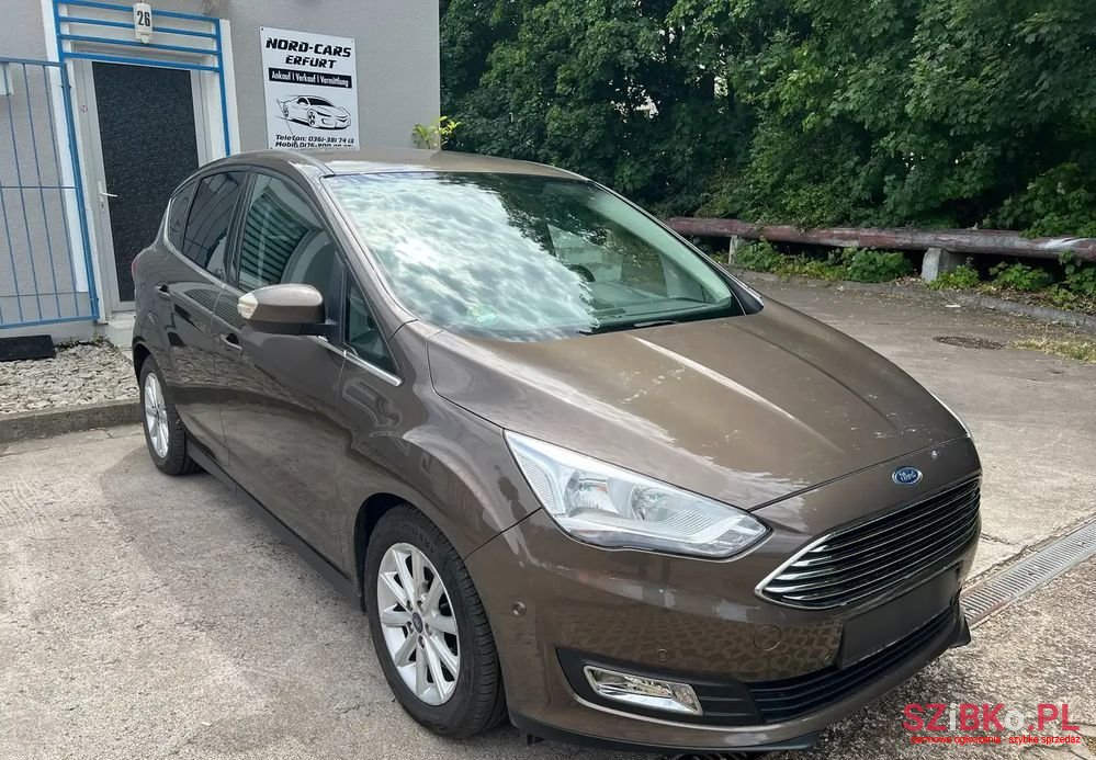 2015' Ford C-MAX photo #2