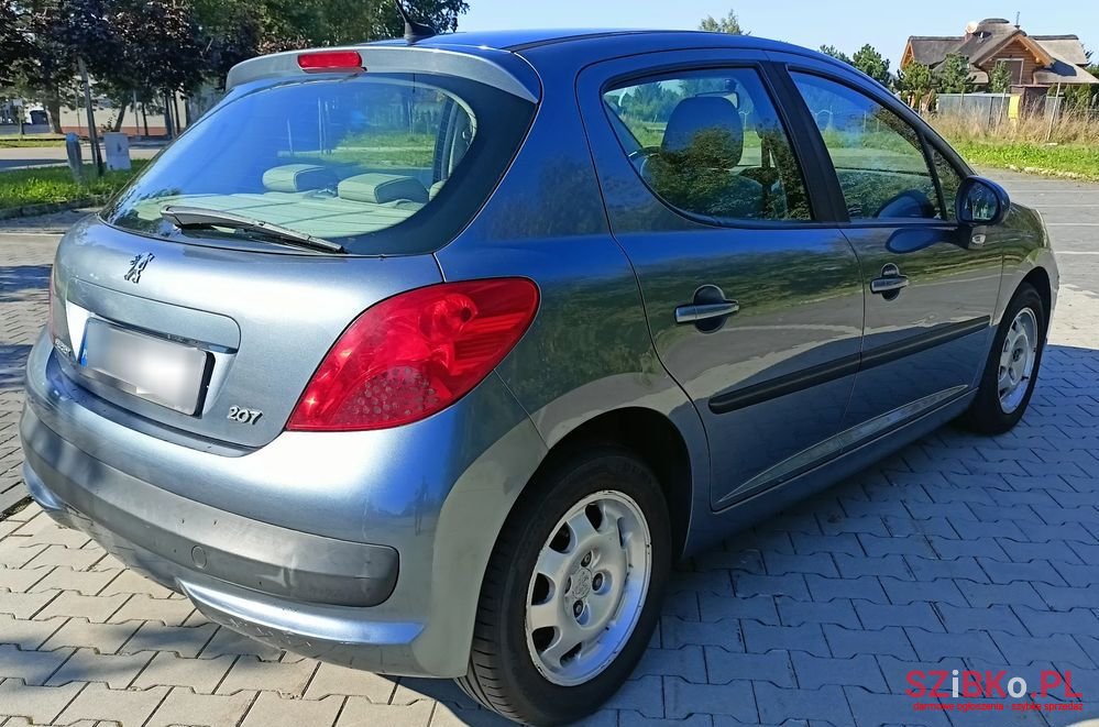2007' Peugeot 207 1.4 Hdi Presence photo #6