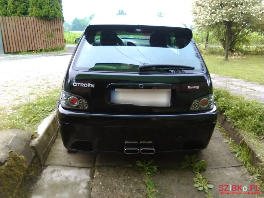 2003' Citroen Saxo photo #2