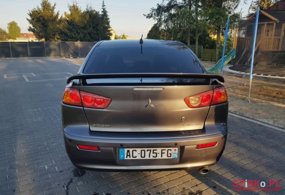 2009' Mitsubishi Lancer photo #4