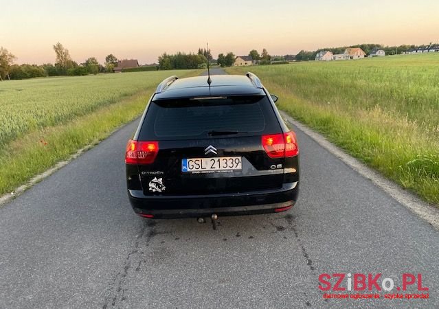 2010' Citroen C5 photo #5