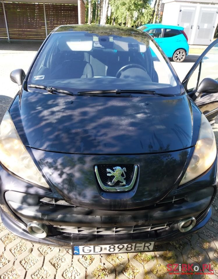 2006' Peugeot 207 1.6 Hdi Trendy photo #4