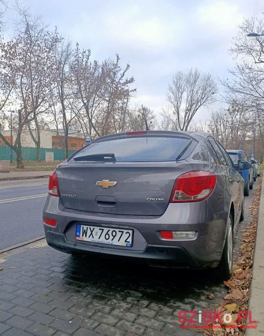 2011' Chevrolet Cruze photo #4