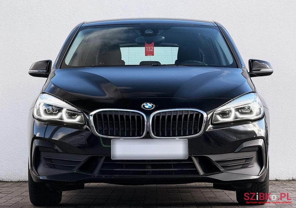 2019' BMW 2 Series 218D photo #5