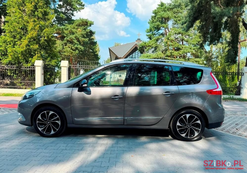 2014' Renault Grand Scenic photo #3