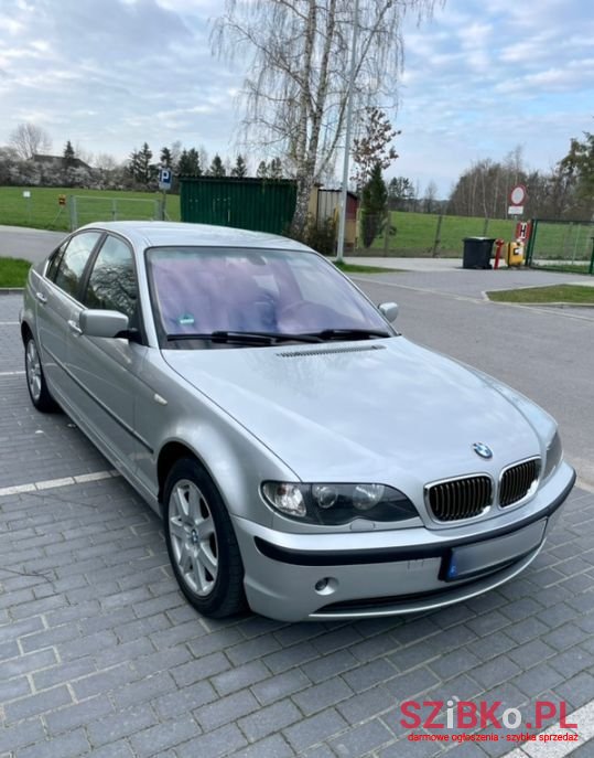 2004' BMW 3 Series photo #4