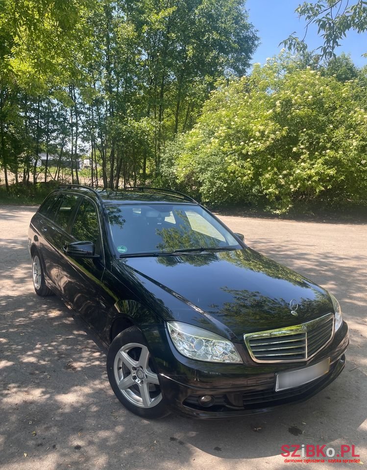 2009' Mercedes-Benz C-Class photo #5