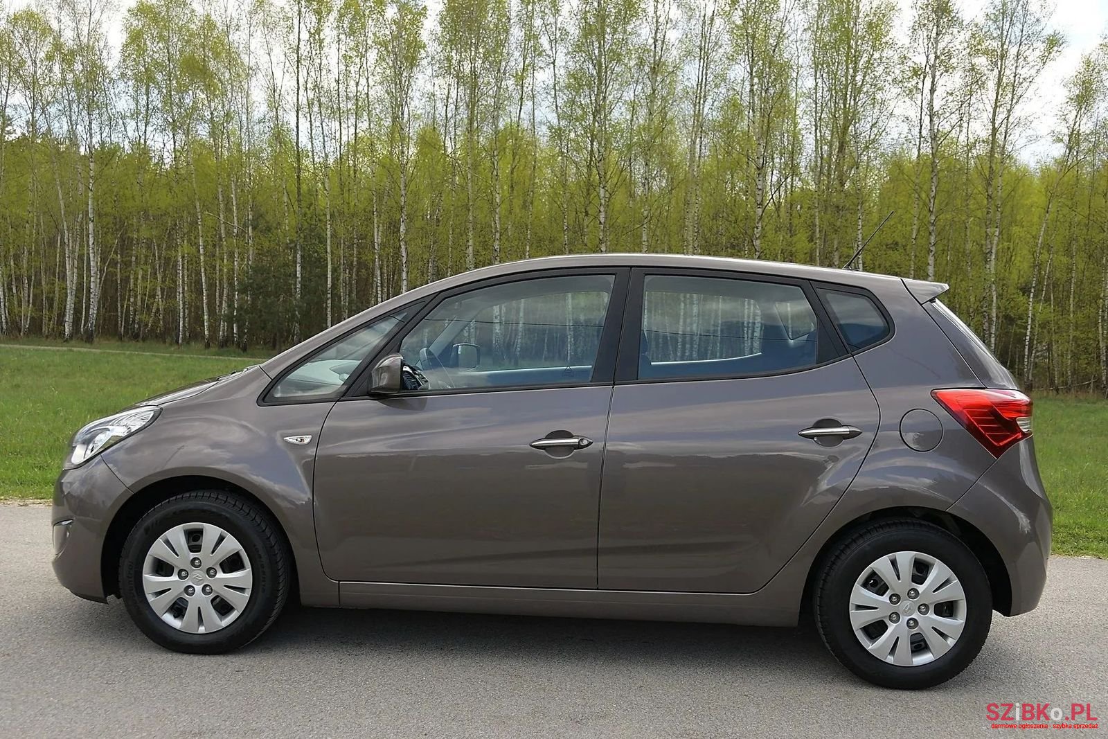 2013' Hyundai ix20 photo #6