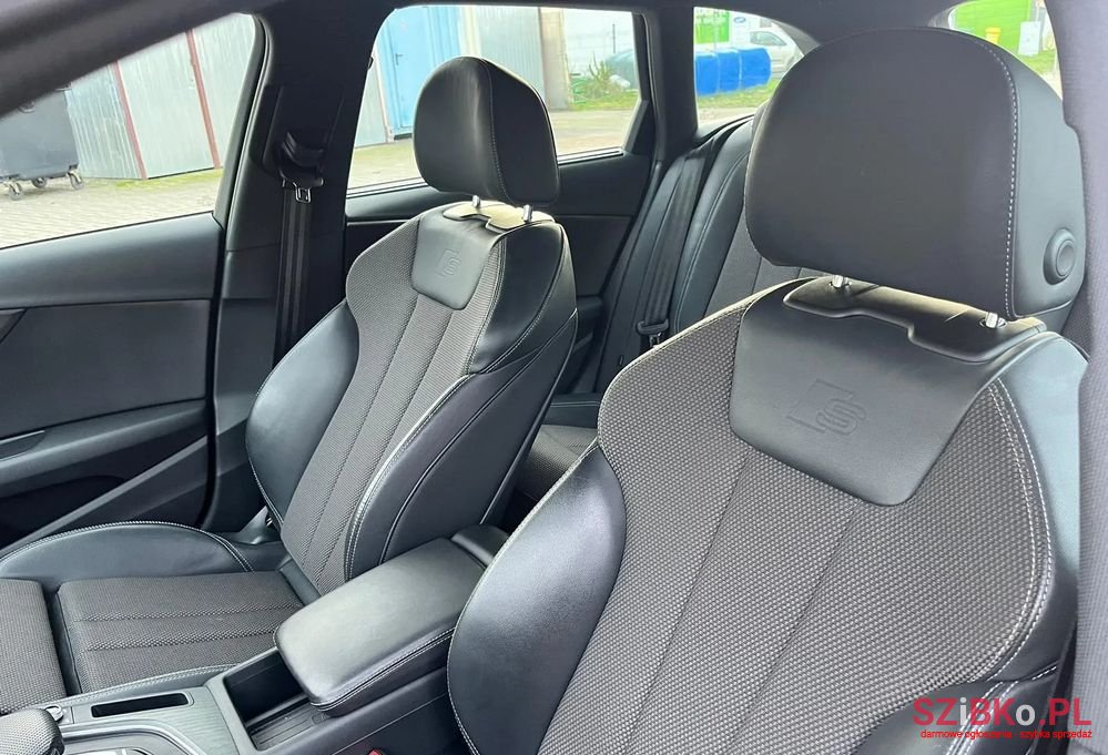 2019' Audi A4 Avant photo #4