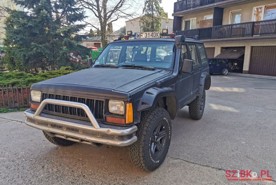 1992' Jeep Cherokee photo #1