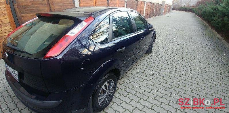 2006' Ford Focus photo #2