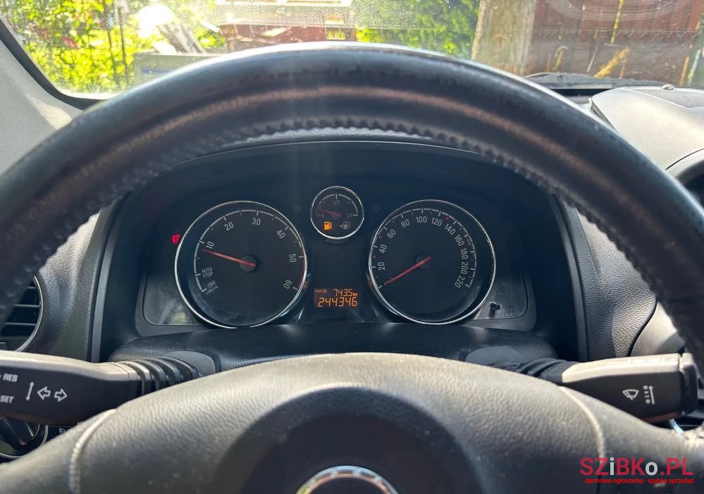 2013' Opel Antara photo #3